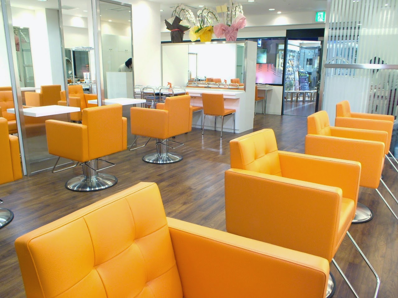 edge origination （エッジオリジネーション ）三宮店店舗内装写真